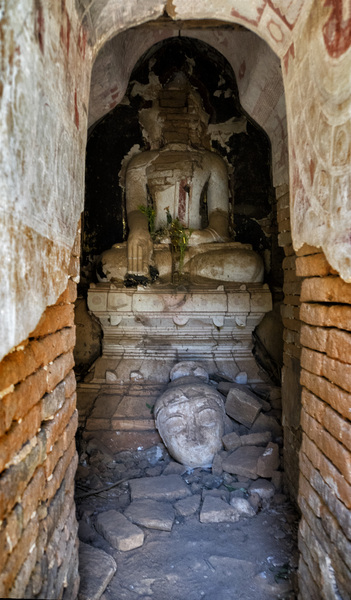 114- Broken Buddha -Earthquake