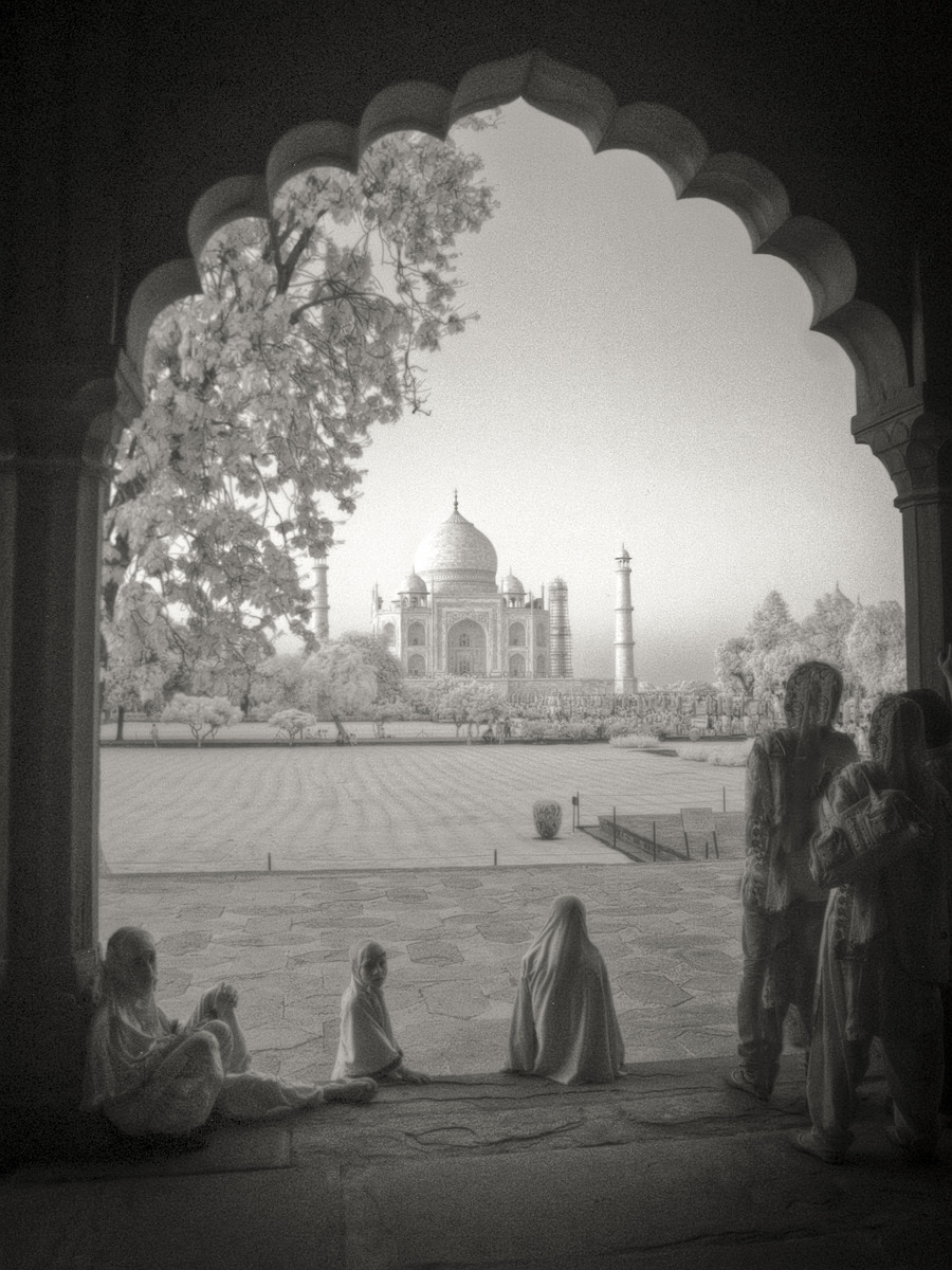 Taj Mahal Through Arch