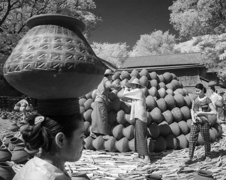 107- Pottery Village Girl